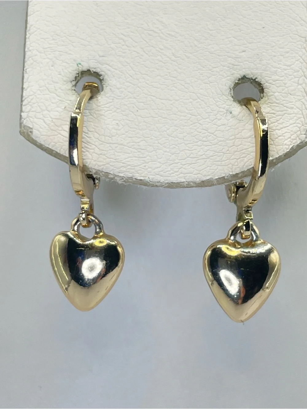 Gold Tone Puffy Heart Hoop Earrings Romantic Y2K Dangle Charm